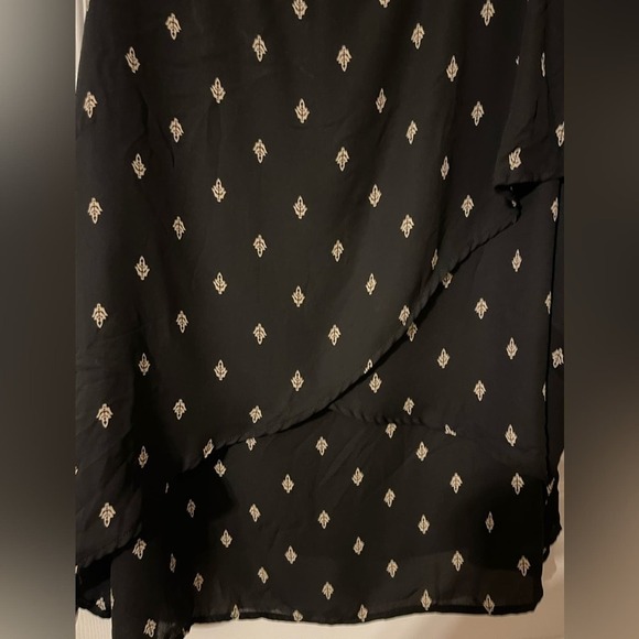 PLUS SIZE 4X AVA & VIV SLEEVELESS FLOWY TOP EXCELLENT CONDITION - Picture 5 of 10